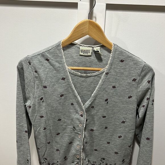 Gorgeous vintage long sleeve cardigan and tee combo, size small floral pattern - Picture 3 of 9
